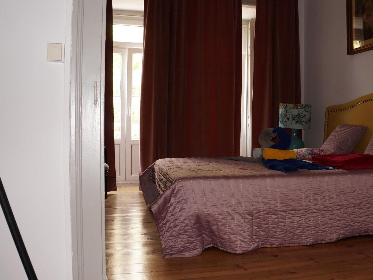White And Grey Lisbon Apartment Luaran gambar