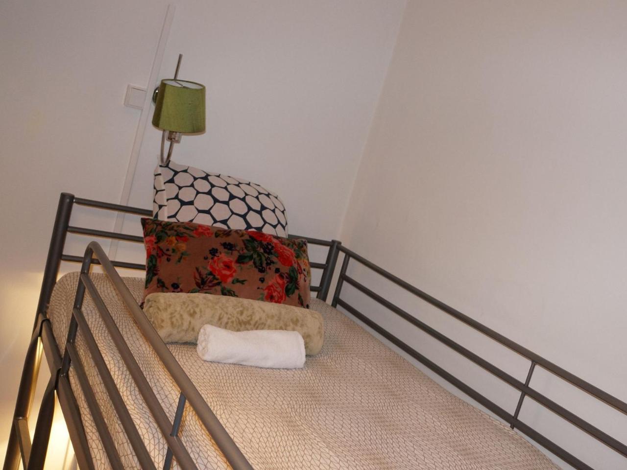 White And Grey Lisbon Apartment Luaran gambar